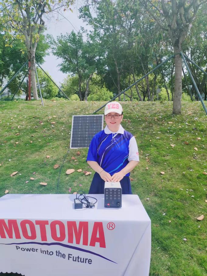 220V 576Whの16 5V2.1A USBの出力が付いている屋外の携帯用電源 2